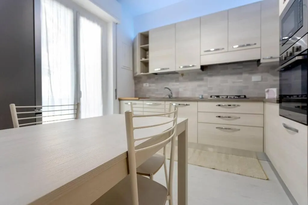 Appartamento La Reggia Del Mar - Genova Sturla, Mare E Gaslini